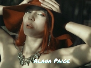 Alana_Paige