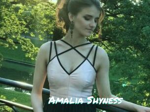 Amalia_Shyness