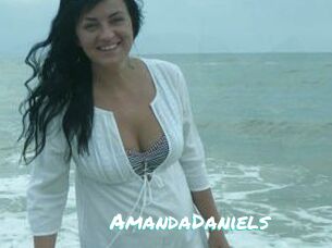 Amanda_Daniels