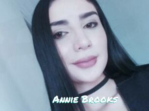 Annie_Brooks