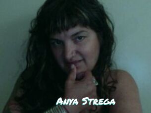 Anya_Strega