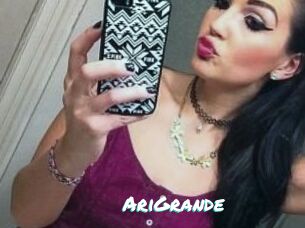 AriGrande