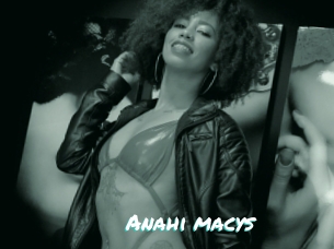 Anahi_macys