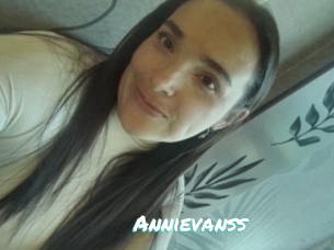 Annievanss