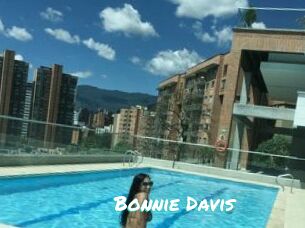 Bonnie_Davis