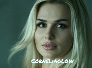 Corneliaglow