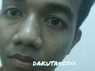 DAKUTAbOYxx