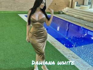 Dahiana_white