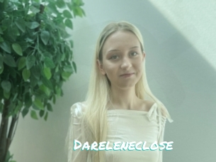 Dareleneclose