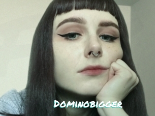Dominobigger
