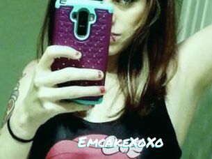 EmcakeXoXo