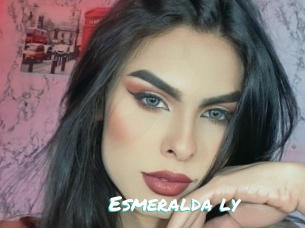 Esmeralda_ly