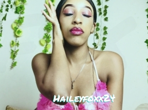 Haileyfoxx24