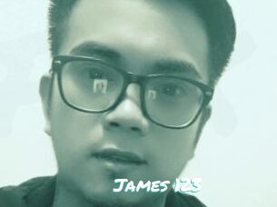 James_123