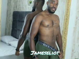Jameseliot