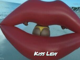 Kiss_Ledy
