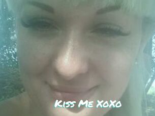 Kiss_Me_XoXo