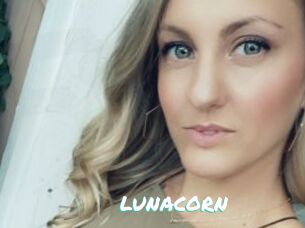 LUNACORN