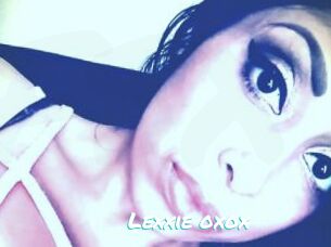 Lexxie_oxox