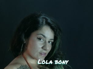 Lola_bony