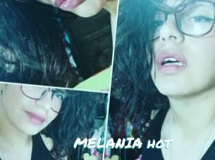 MELANIA_hot