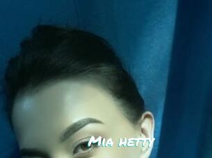 Mia_hetty
