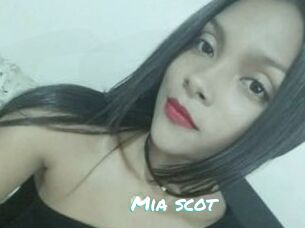 Mia_scot