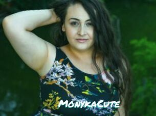 MonykaCute