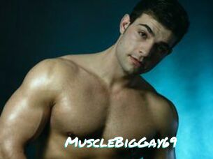 MuscleBigGay69
