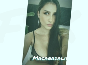 Macanadalii