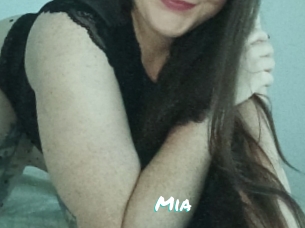 Mia