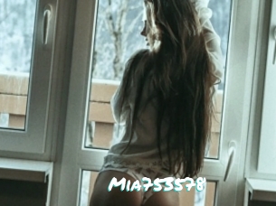 Mia753578
