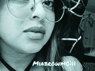 Miabrowm0111