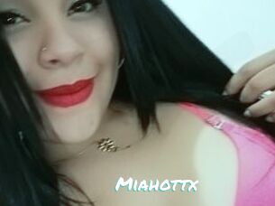 Miahottx