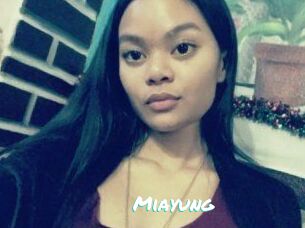 Mia_yung
