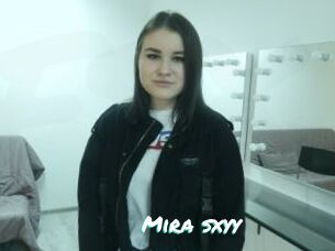 Mira_sxyy