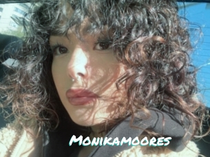 Monikamoores