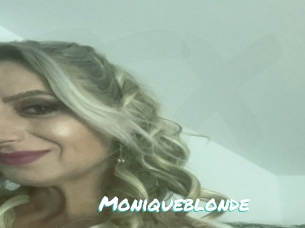 Moniqueblonde