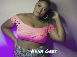 Niina_Grey