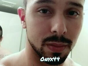 Onyx44