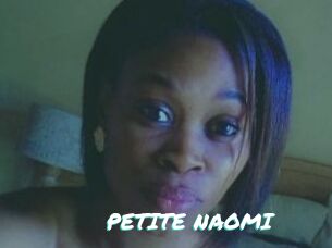 PETITE_NAOMI