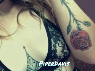 Piper_Davis