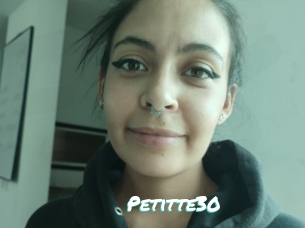 Petitte30