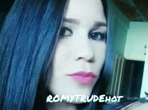 ROMYTRUDEhot