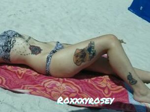 Roxxxyrosey