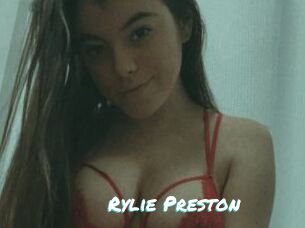 Rylie_Preston