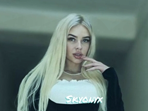 Skyonyx