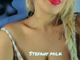 Stefany_milk