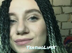 TeasingLipsX