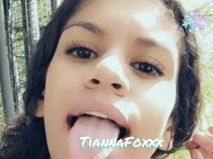 TiannaFoxxx
